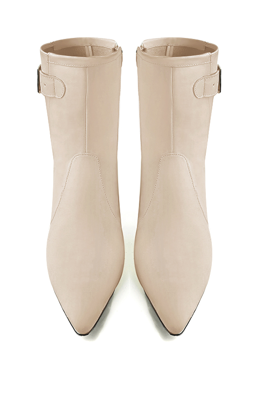 Champagne white women's ankle boots with a zip on the inside. Tapered toe. Medium cone heels. Top view - Florence KOOIJMAN